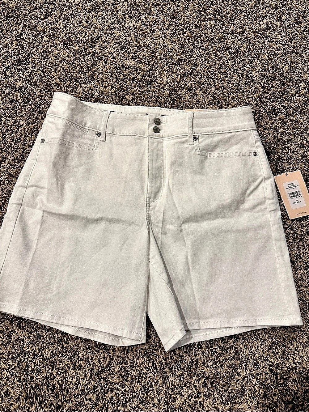 NYDJ Relaxed Short Bermuda Shorts White Size 12 NWT